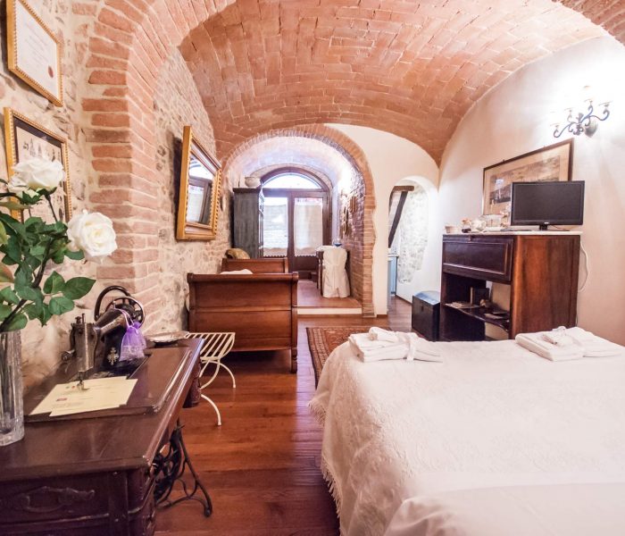 Bed and Breakfast Antica Gabella Castiglione del lago suite in Umbria